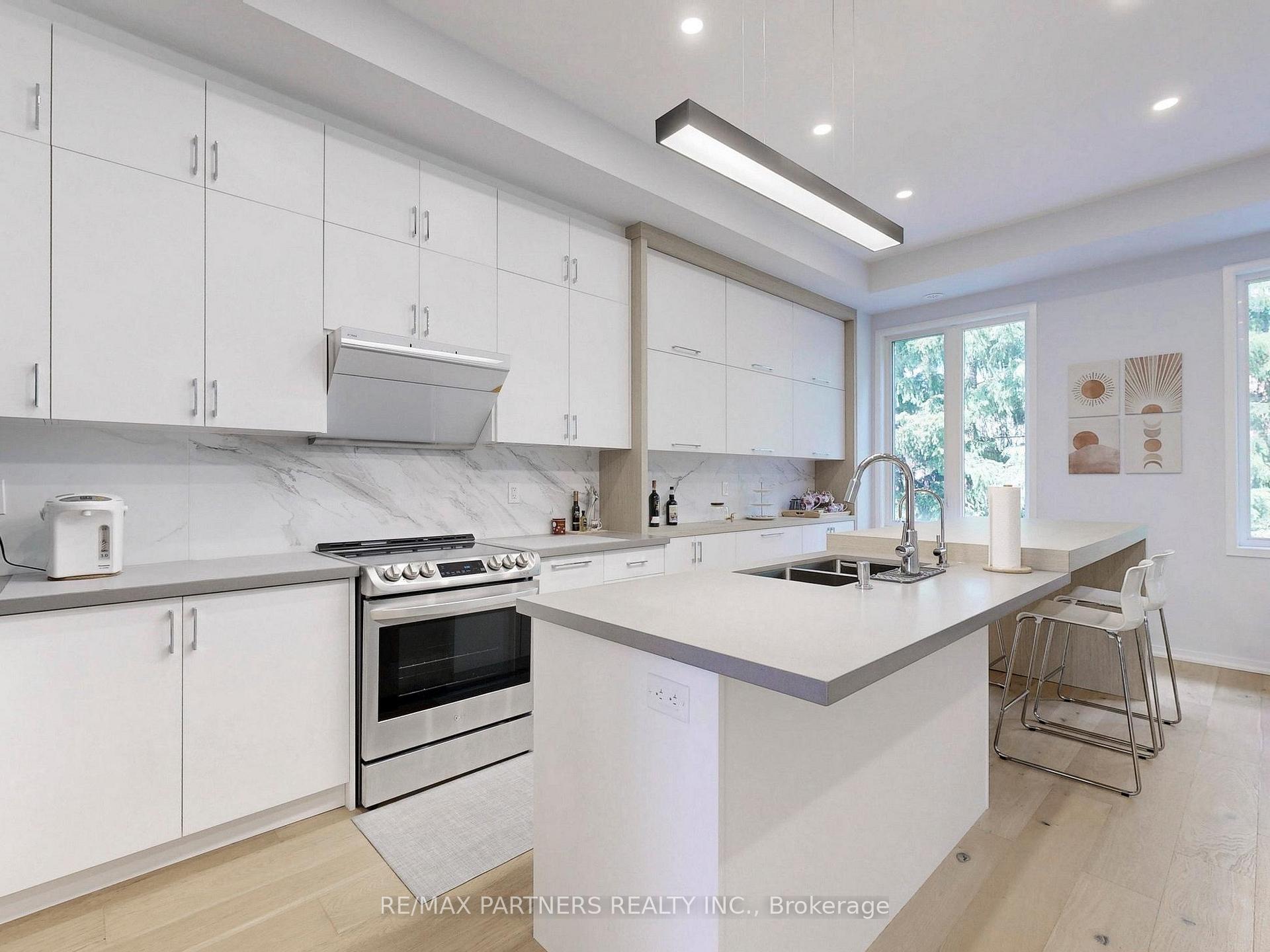 Photo 9 of 70 Pantheon Lane, Markham, Wismer — HOMEH