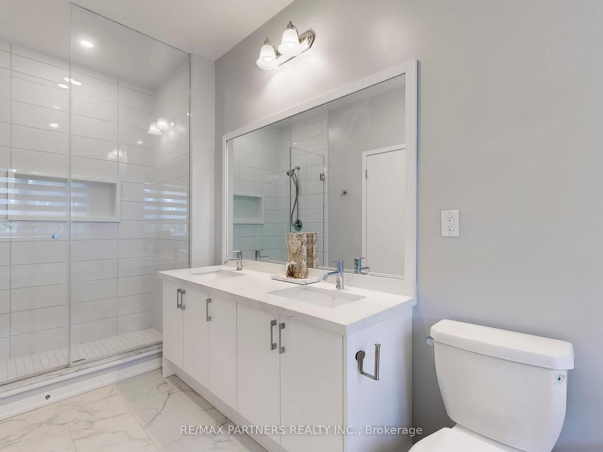 Photo 24 of 70 Pantheon Lane, Markham, Wismer — HOMEH