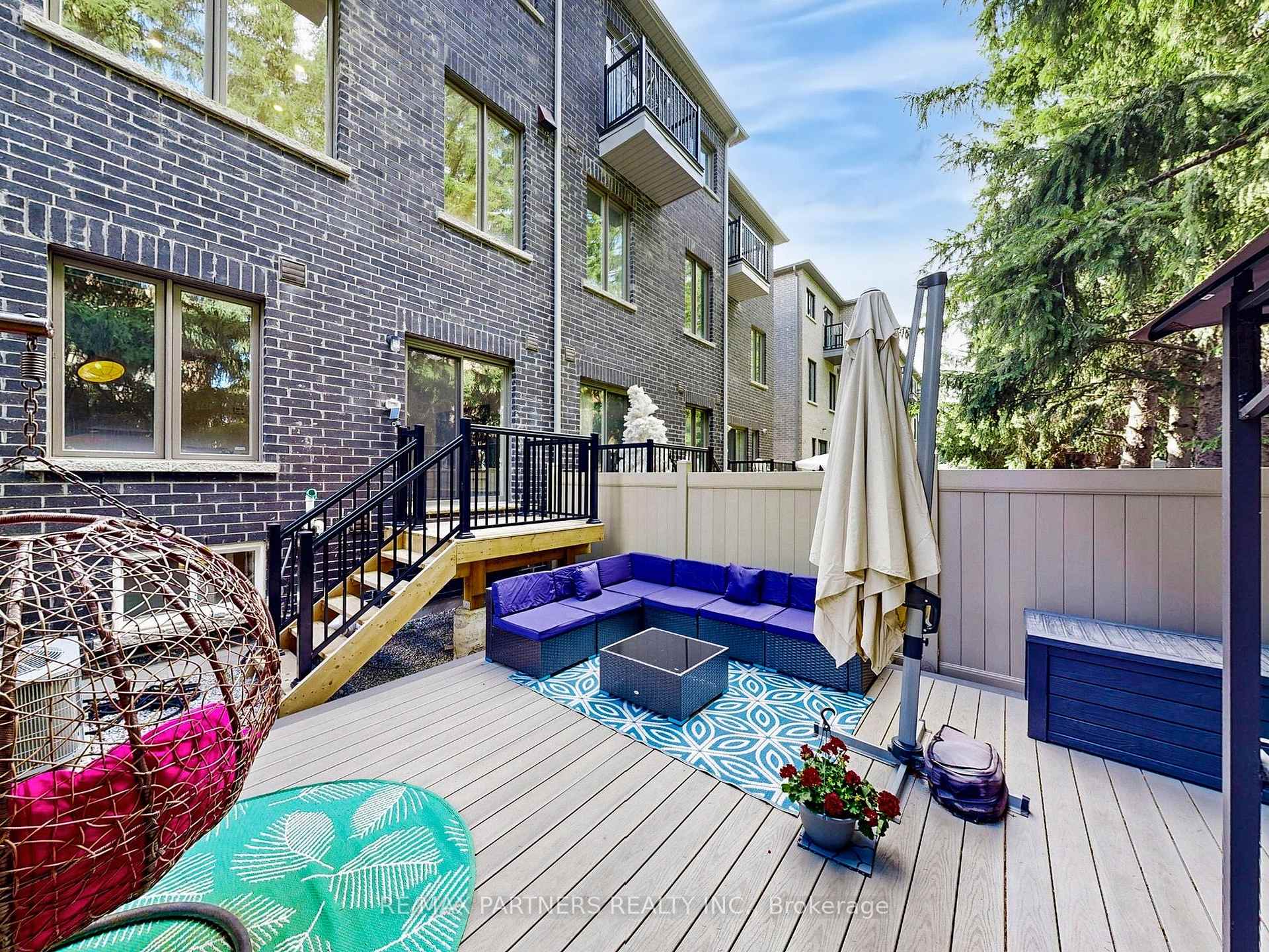 Photo 32 of 70 Pantheon Lane, Markham, Wismer — HOMEH