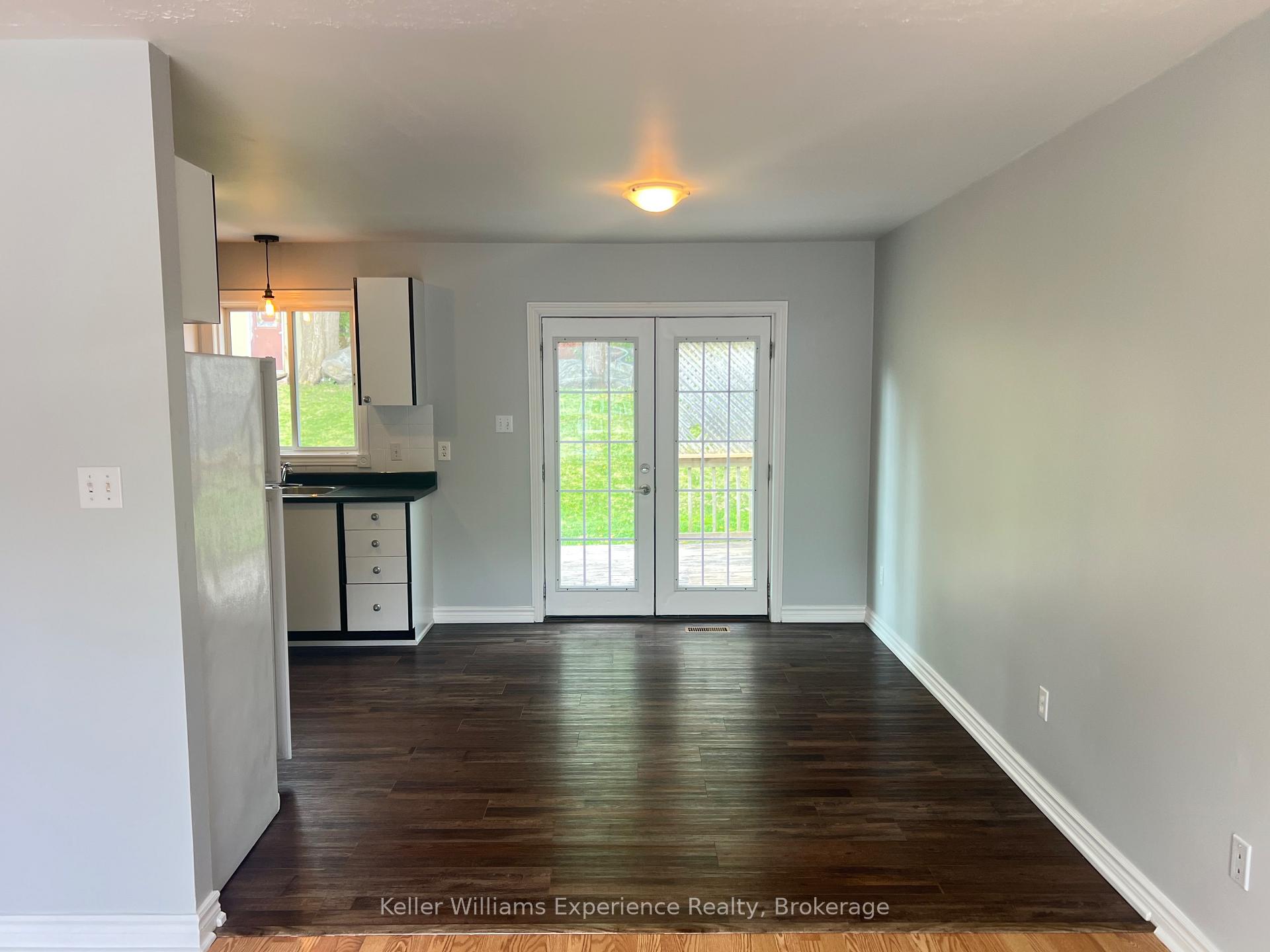 Photo 4 of 807 Birchwood Drive, Midland — HOMEH