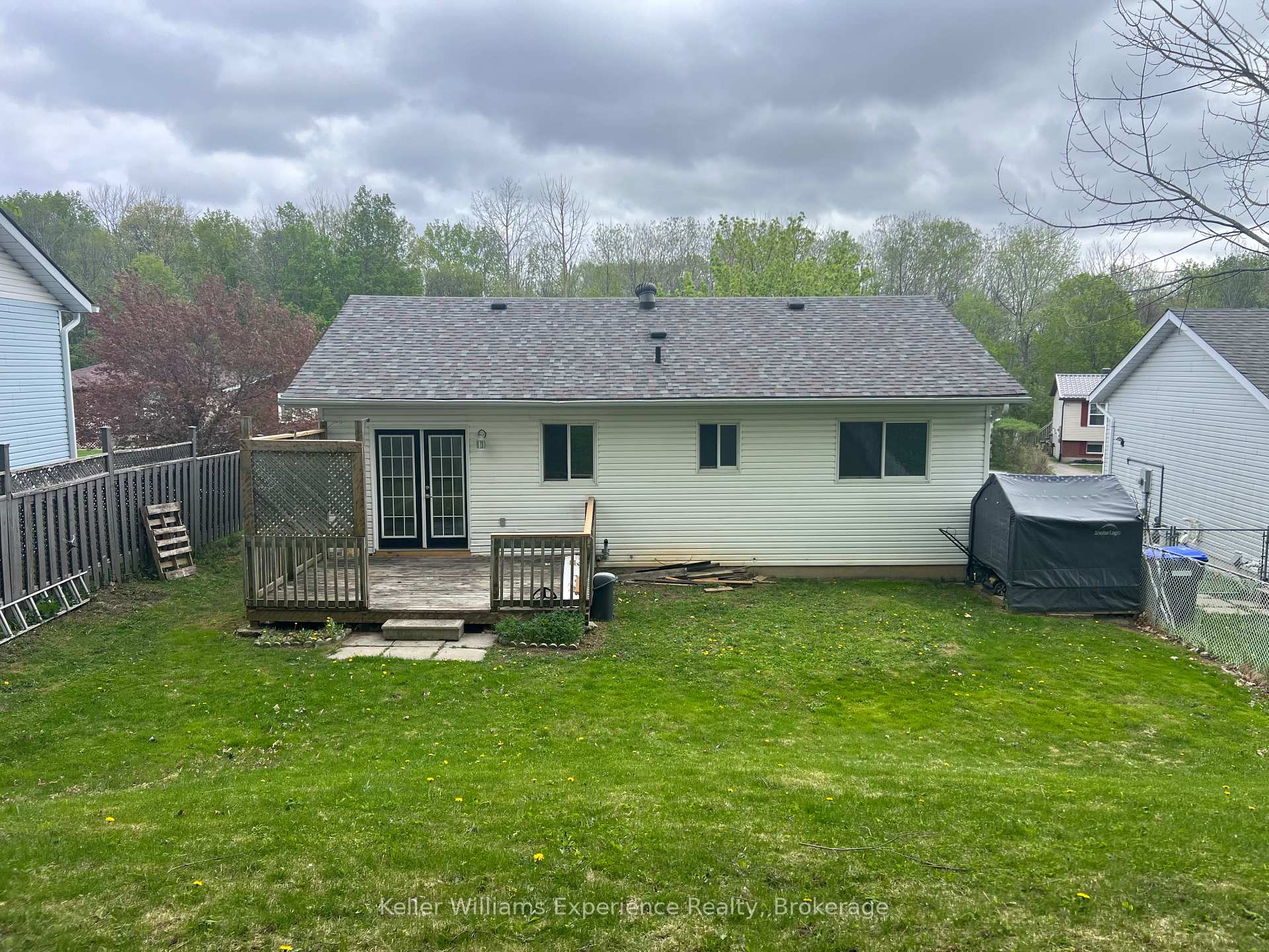 Photo 12 of 807 Birchwood Drive, Midland — HOMEH