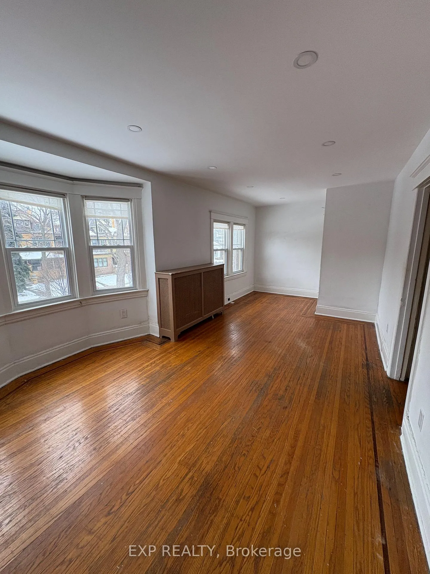 Photo 3 of Unit 3, 53 Proctor Boulevard, Hamilton, Gibson — HOMEH
