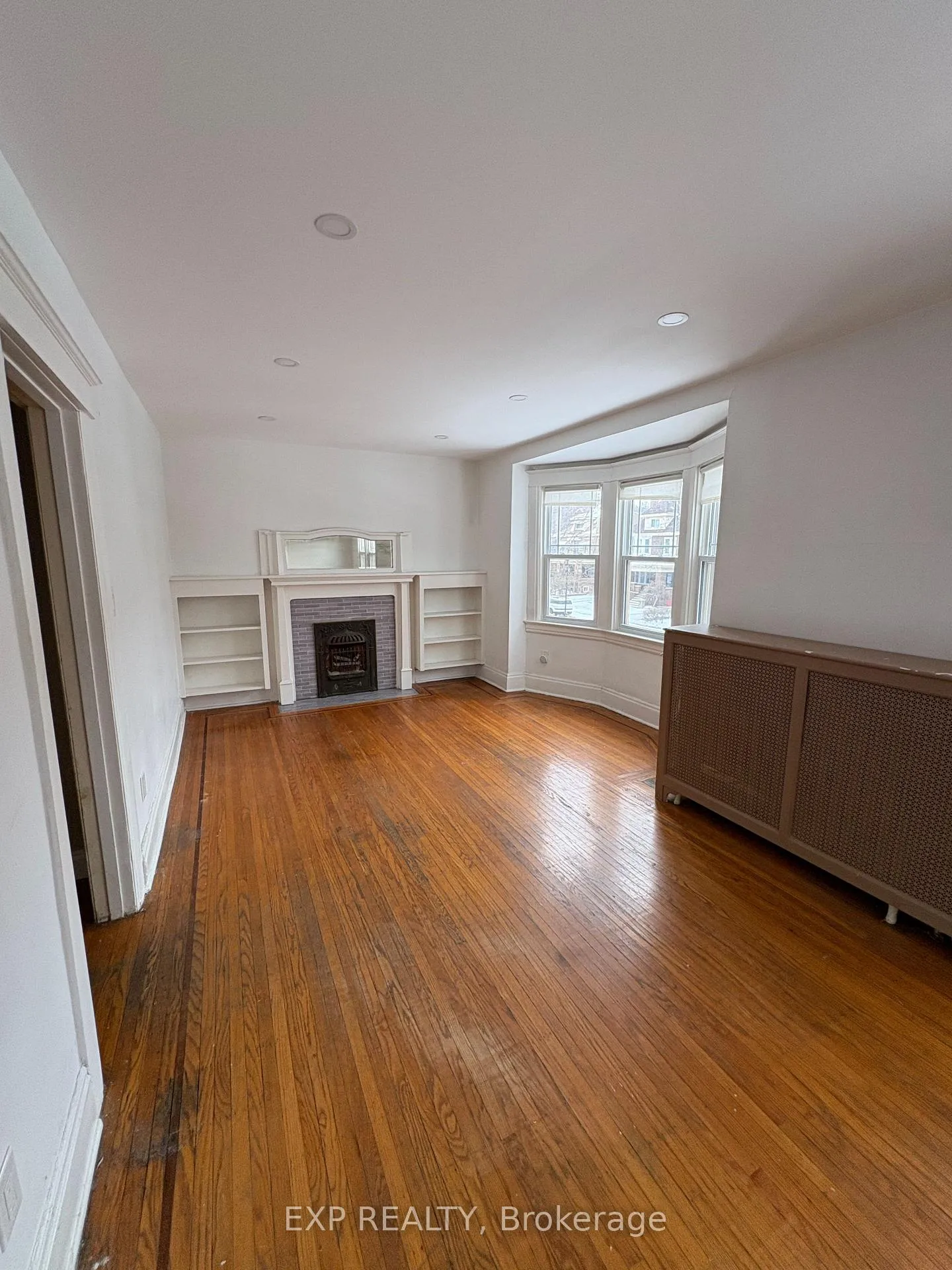 Photo 7 of Unit 3, 53 Proctor Boulevard, Hamilton, Gibson — HOMEH