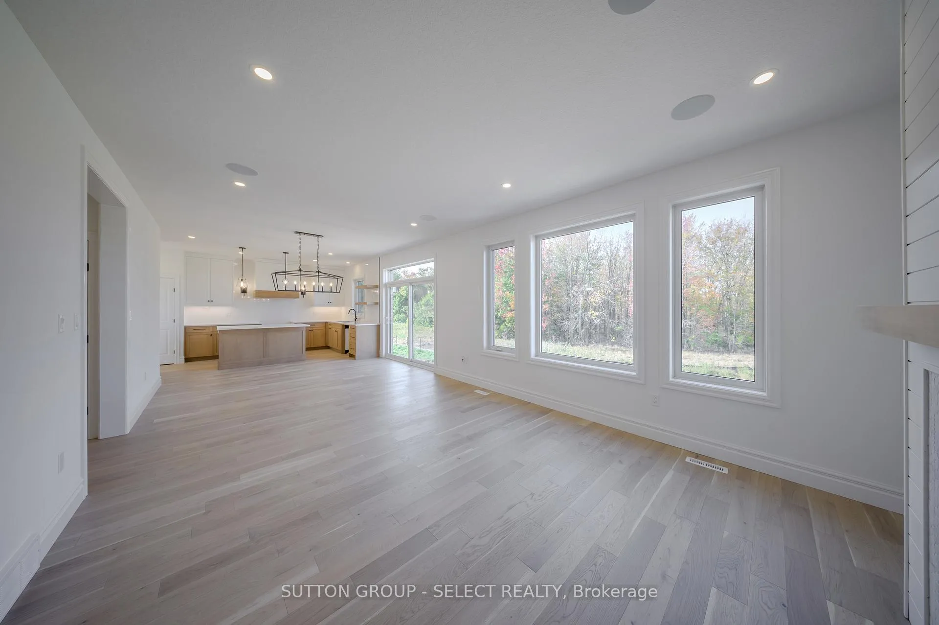 Photo 11 of 119 Timberwalk Trail, Middlesex Centre, Ilderton — HOMEH