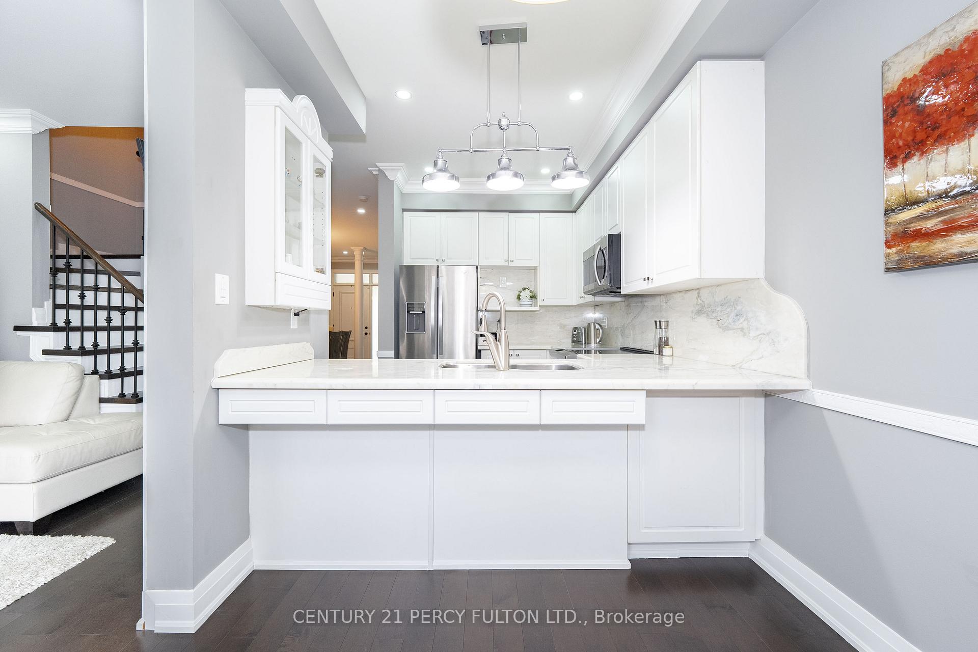 Photo 18 of 131 The Fairways, Markham, Angus Glen — HOMEH