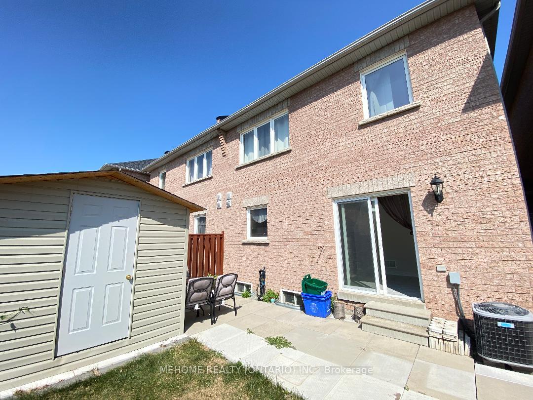 Photo 2 of 67 Hawksbury Road, Markham, Wismer — HOMEH