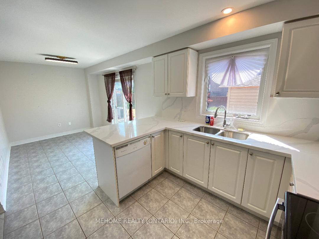 Photo 10 of 67 Hawksbury Road, Markham, Wismer — HOMEH