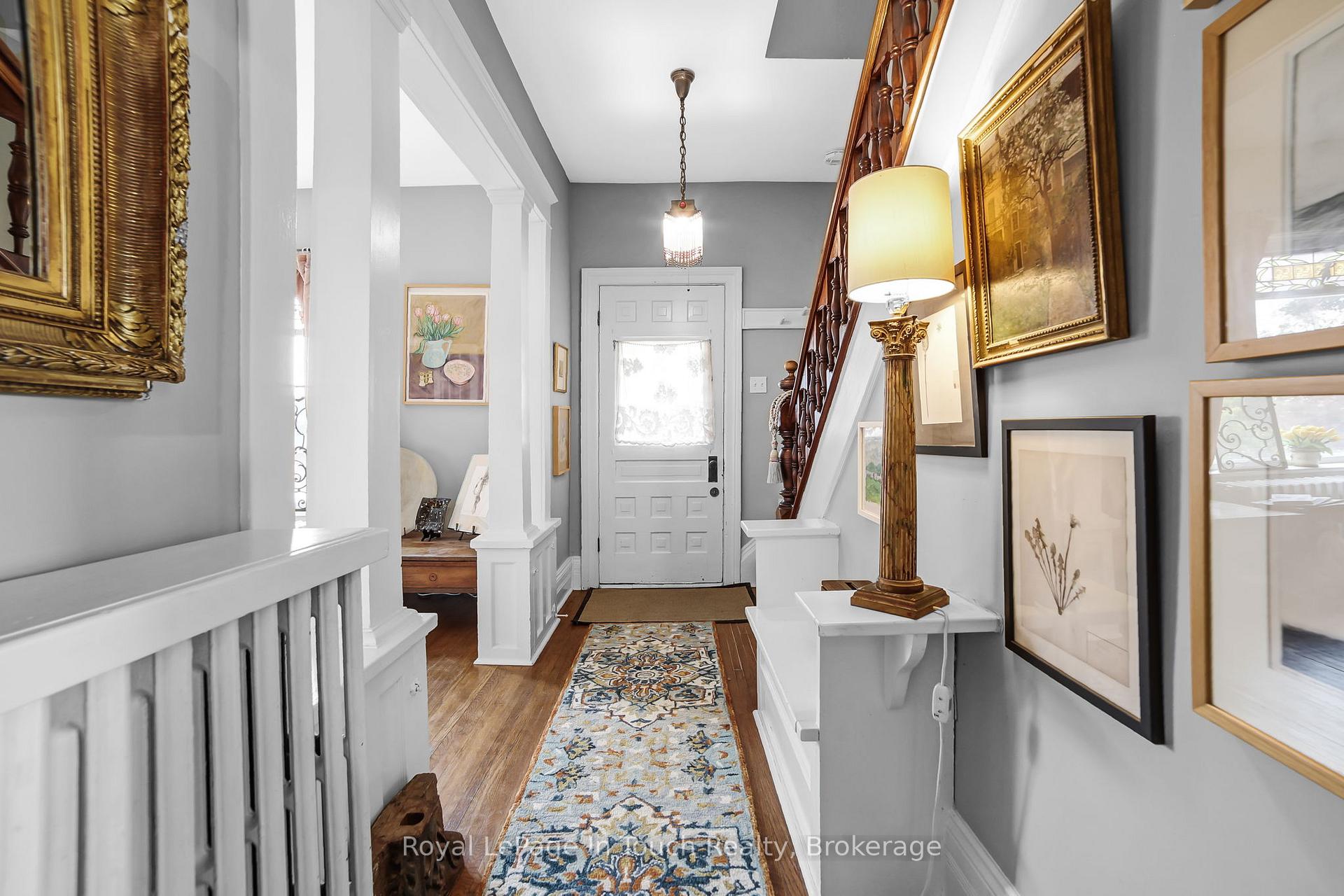 Photo 5 of 233 Queen Street, Midland — HOMEH