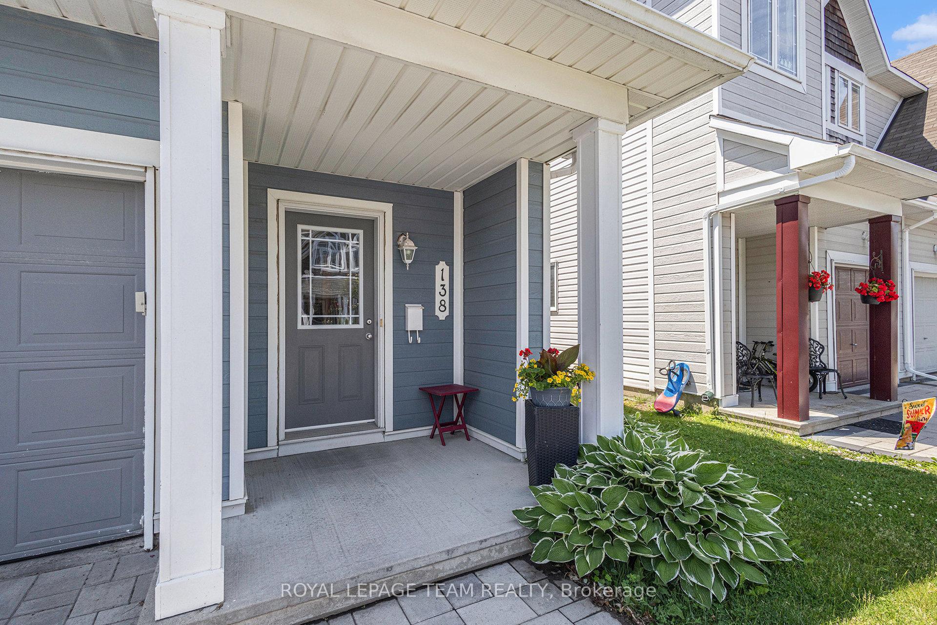 Photo 3 of 138 Freeport Drive, Ottawa, Kanata - Emerald Meadows/Trailwest — HOMEH