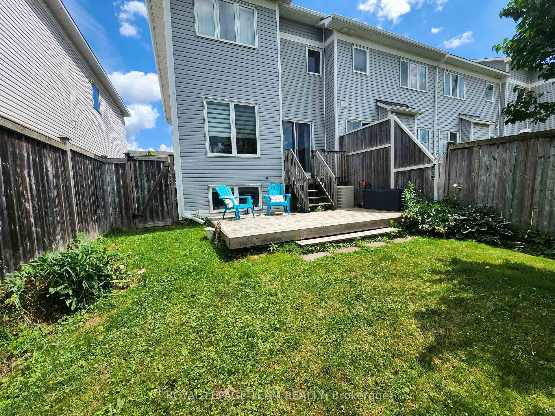 Photo 14 of 138 Freeport Drive, Ottawa, Kanata - Emerald Meadows/Trailwest — HOMEH