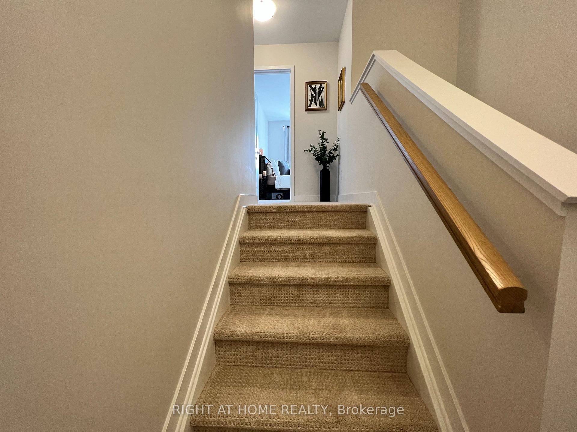 Photo 16 of 102 Visor Pvt, Ottawa, Kanata - Emerald Meadows/Trailwest — HOMEH