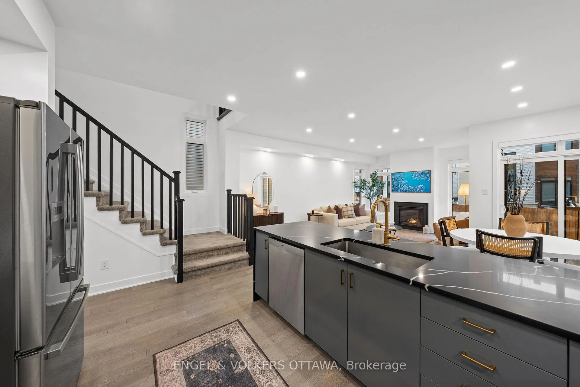 Photo 8 of 561 Rathburn Lane, Ottawa, Leitrim — HOMEH