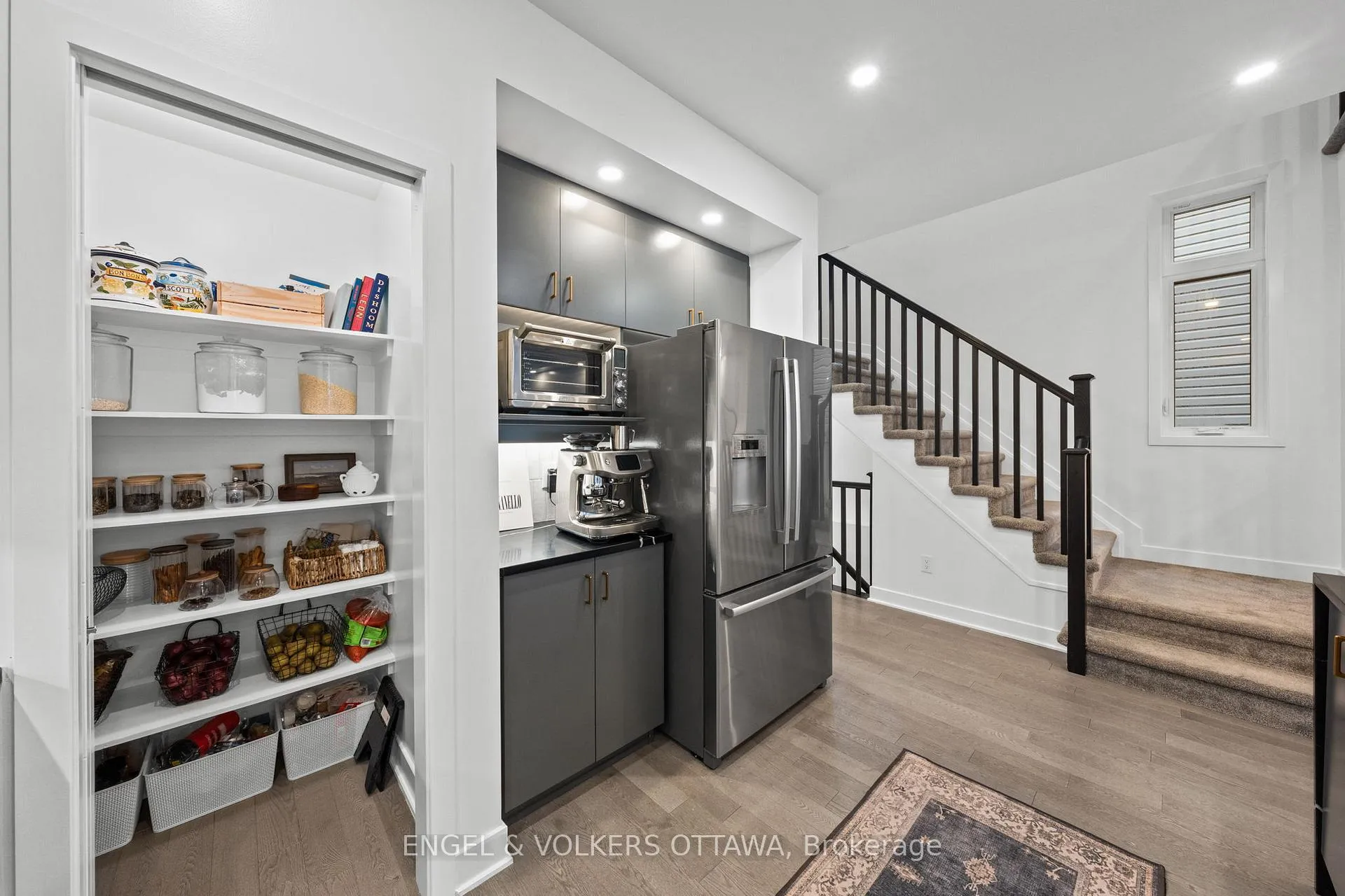 Photo 9 of 561 Rathburn Lane, Ottawa, Leitrim — HOMEH