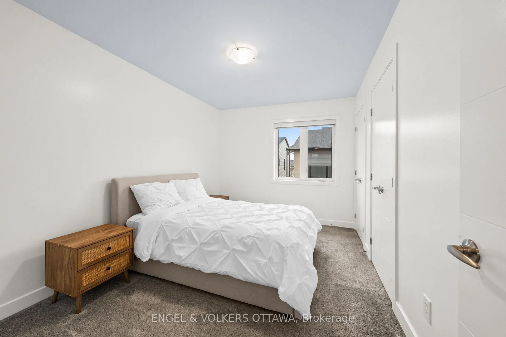 Photo 20 of 561 Rathburn Lane, Ottawa, Leitrim — HOMEH