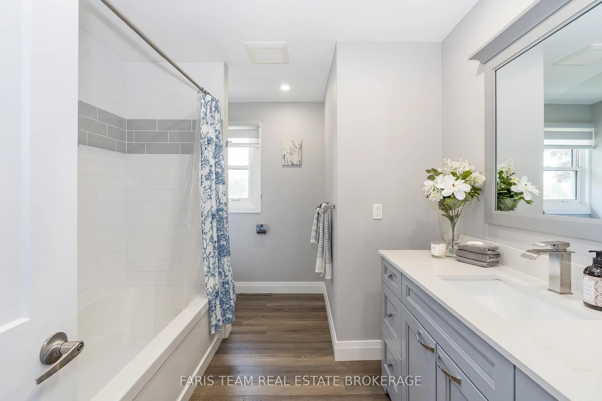 Photo 17 of 888 Hugel Avenue, Midland — HOMEH