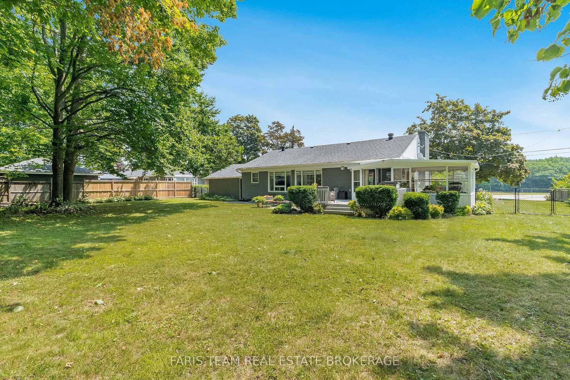Photo 34 of 888 Hugel Avenue, Midland — HOMEH