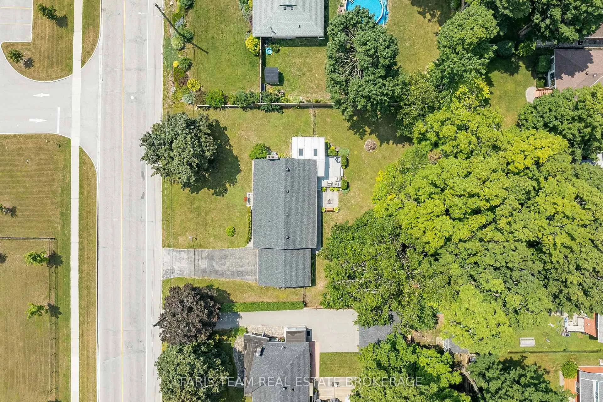 Photo 35 of 888 Hugel Avenue, Midland — HOMEH