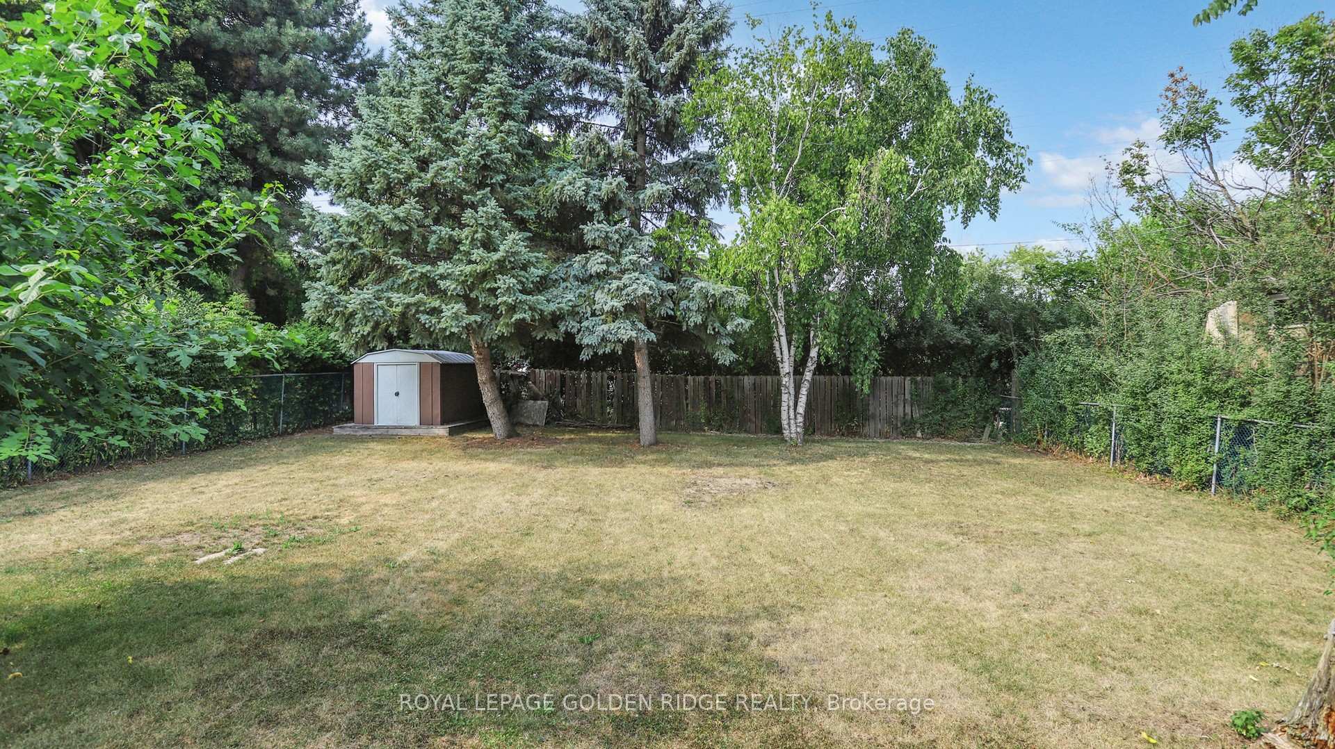 Photo 22 of 42 Castle Harbour Lane, Markham, Bayview Fairway-Bayview Country Club Estates — HOMEH