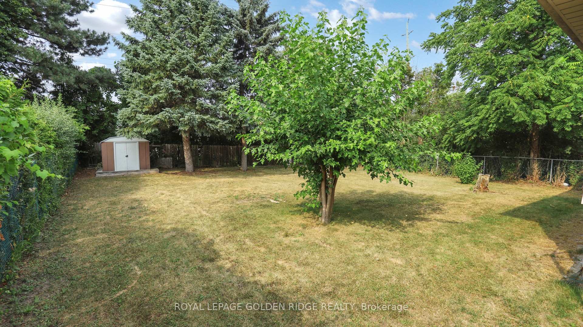 Photo 23 of 42 Castle Harbour Lane, Markham, Bayview Fairway-Bayview Country Club Estates — HOMEH
