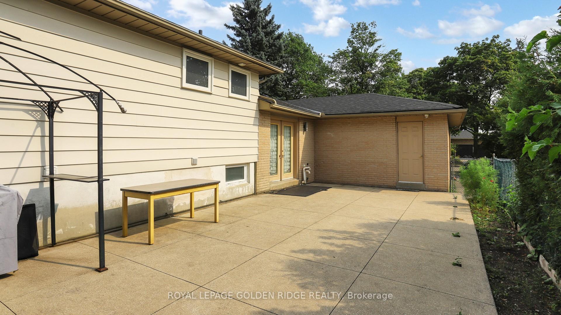 Photo 24 of 42 Castle Harbour Lane, Markham, Bayview Fairway-Bayview Country Club Estates — HOMEH