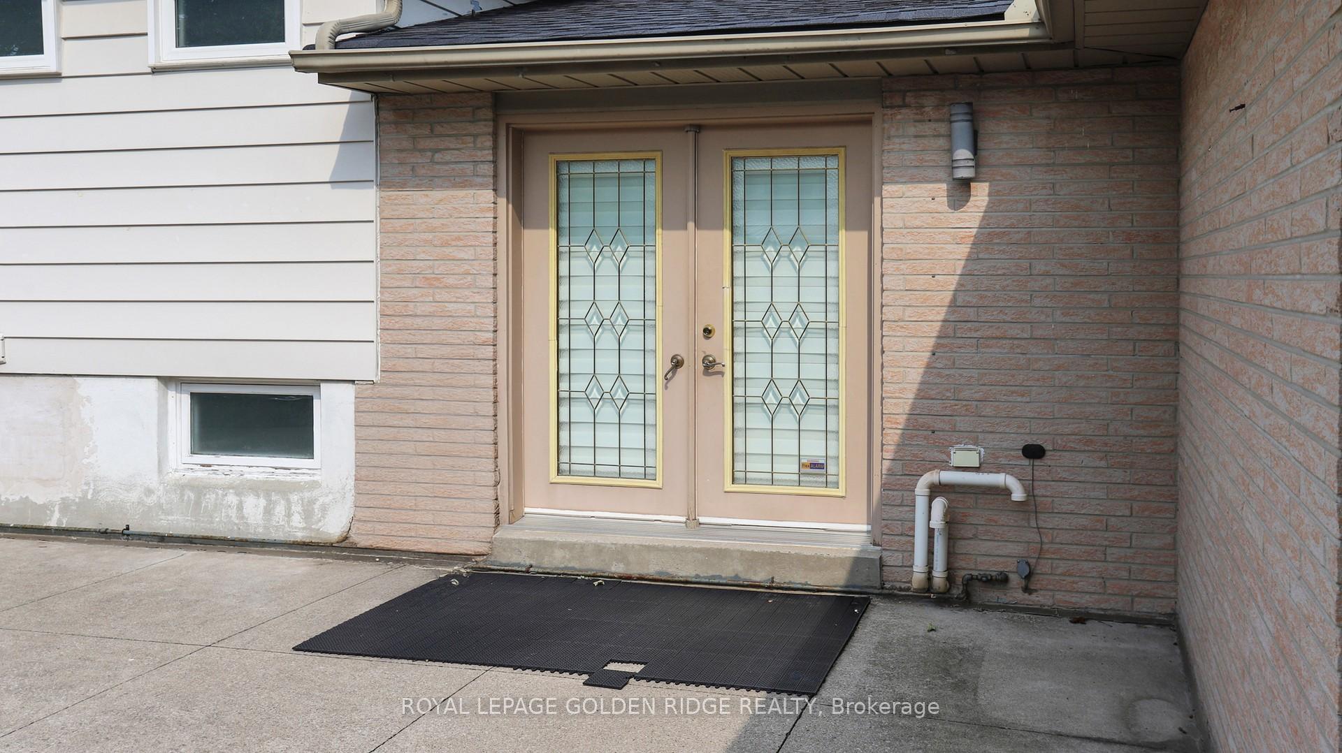 Photo 26 of 42 Castle Harbour Lane, Markham, Bayview Fairway-Bayview Country Club Estates — HOMEH