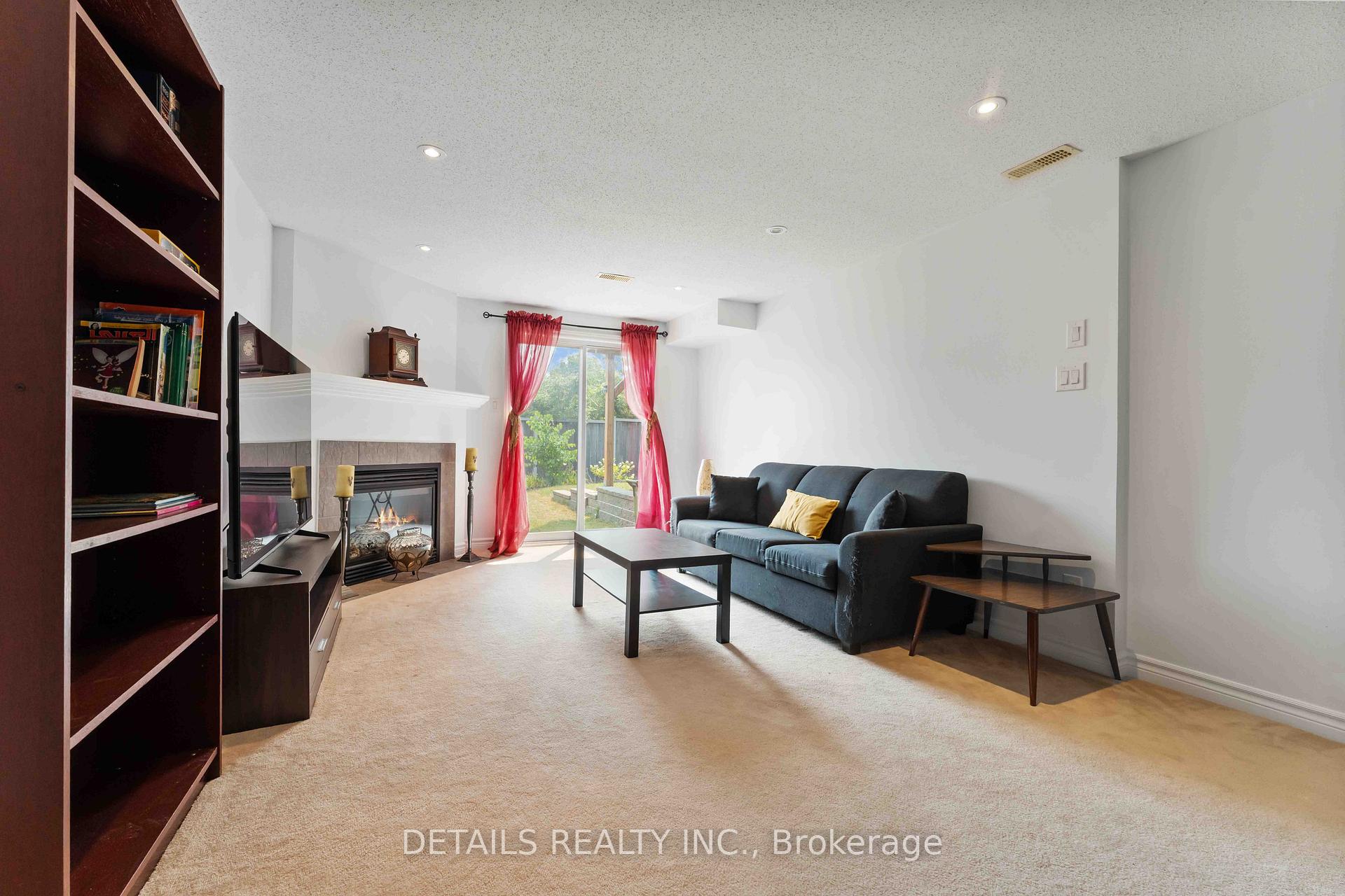Photo 42 of 824 Fletcher Circle, Ottawa, Kanata - Kanata Lakes/Heritage Hills — HOMEH