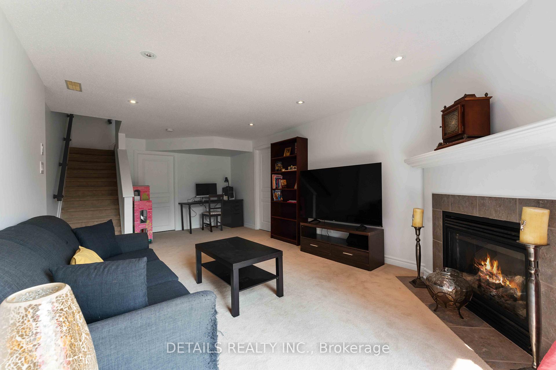 Photo 44 of 824 Fletcher Circle, Ottawa, Kanata - Kanata Lakes/Heritage Hills — HOMEH