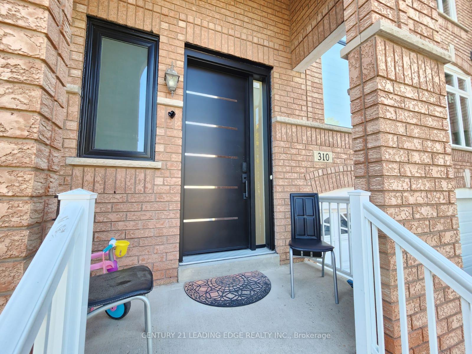 Photo 2 of 310 William Berczy Boulevard, Markham, Berczy — HOMEH
