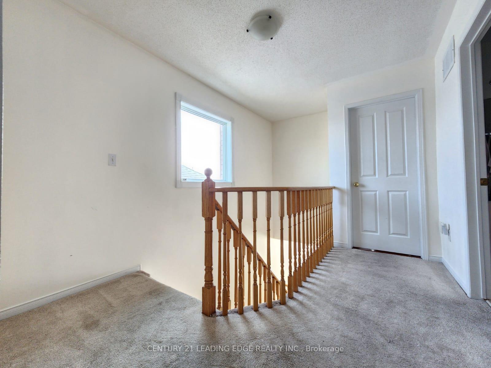 Photo 15 of 310 William Berczy Boulevard, Markham, Berczy — HOMEH