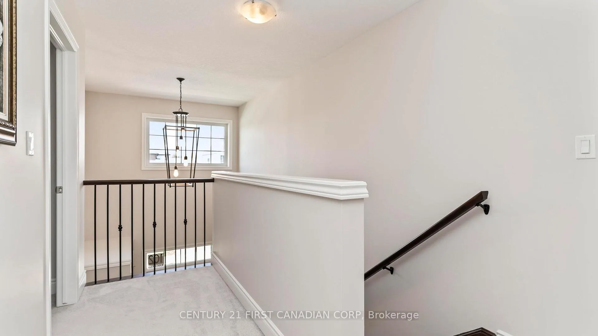 Photo 23 of 102 Caverhill Crescent, Middlesex Centre, Komoka — HOMEH