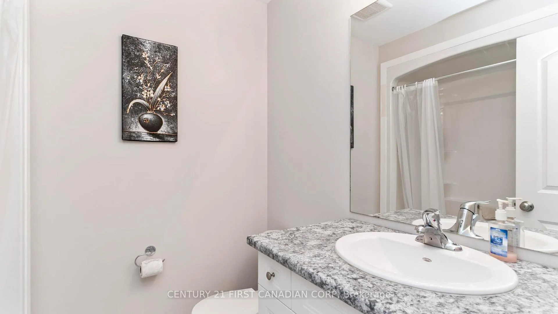 Photo 30 of 102 Caverhill Crescent, Middlesex Centre, Komoka — HOMEH