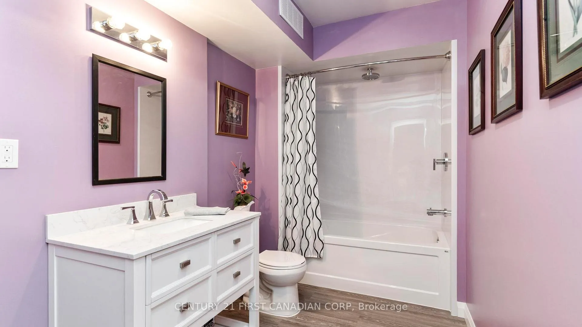 Photo 34 of 102 Caverhill Crescent, Middlesex Centre, Komoka — HOMEH