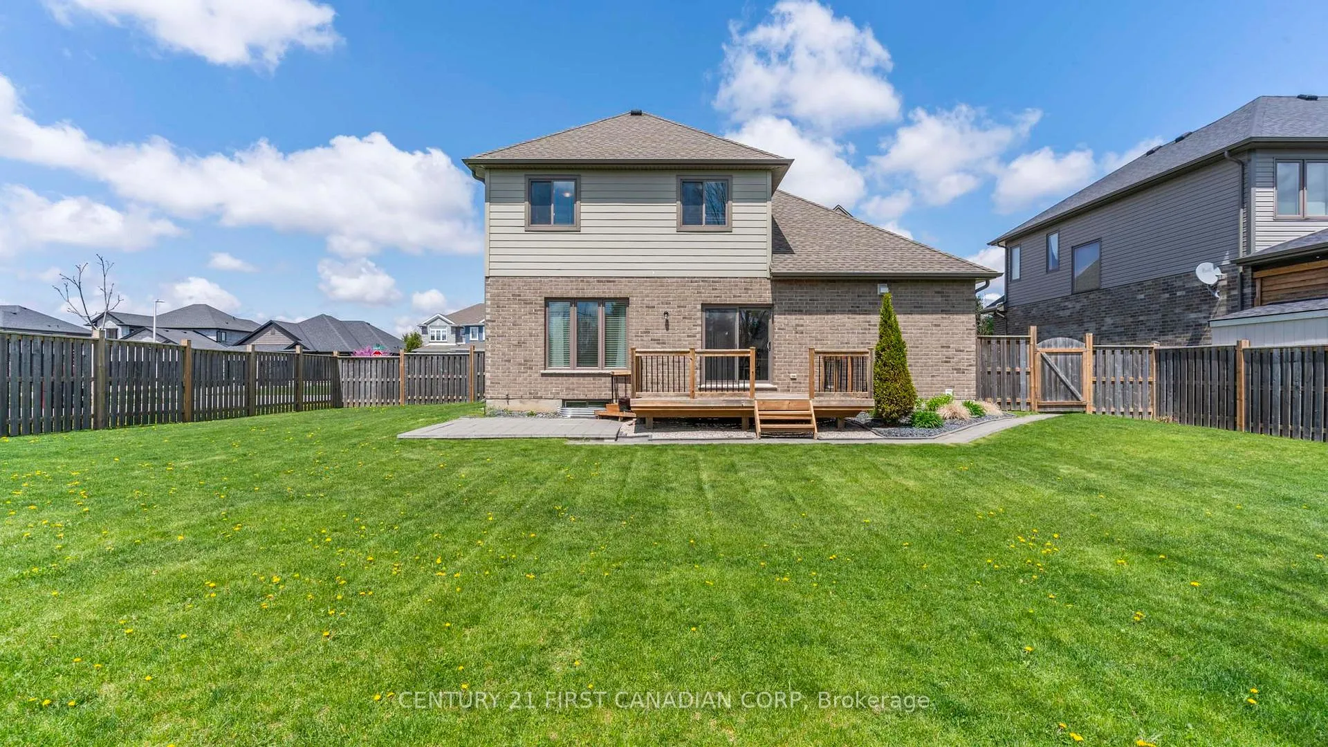 Photo 45 of 102 Caverhill Crescent, Middlesex Centre, Komoka — HOMEH