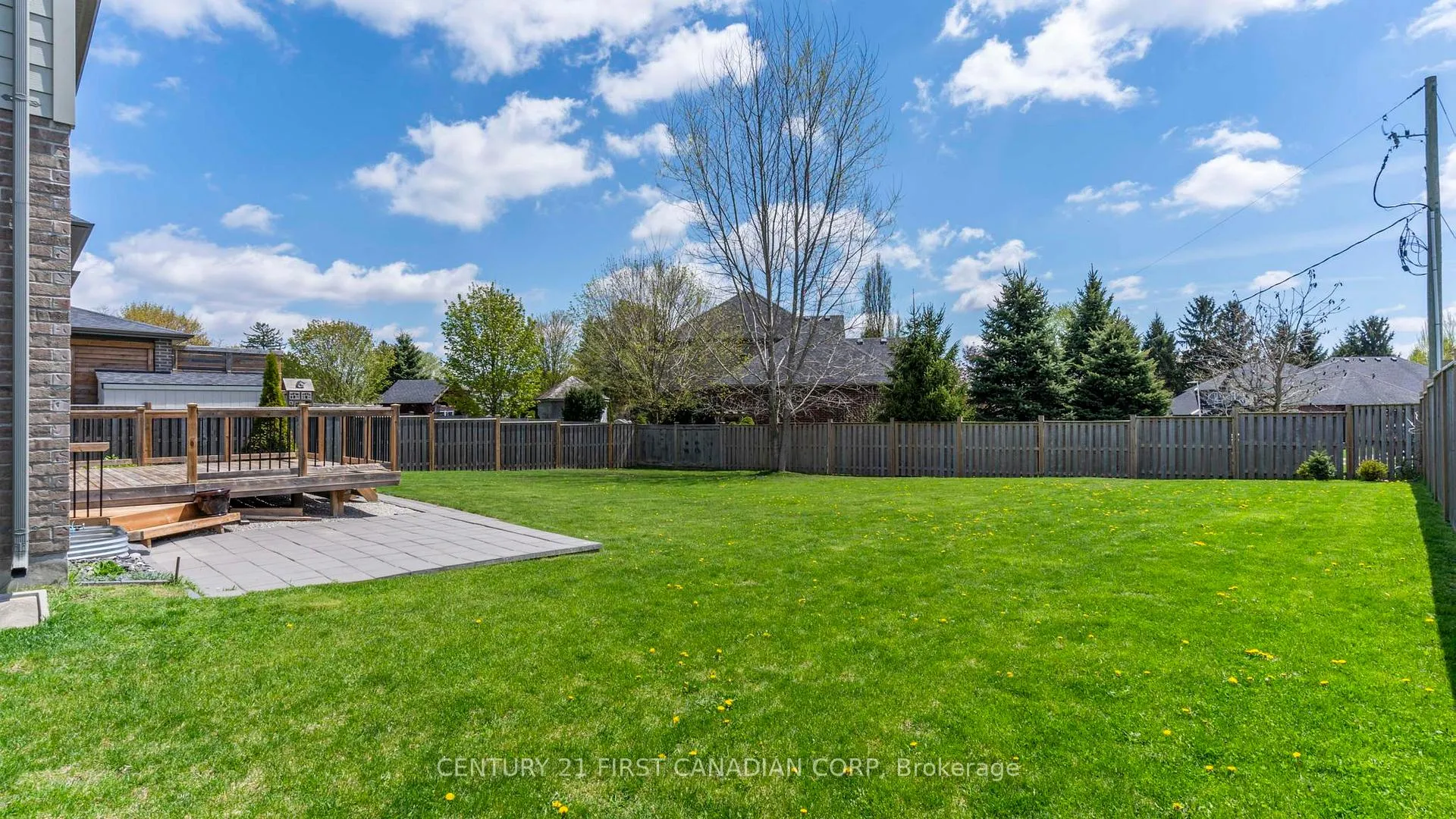 Photo 48 of 102 Caverhill Crescent, Middlesex Centre, Komoka — HOMEH