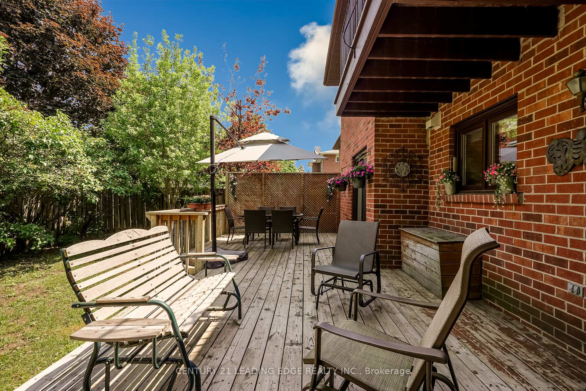 Photo 6 of 48 Emeline Crescent, Markham, Markham Village — HOMEH