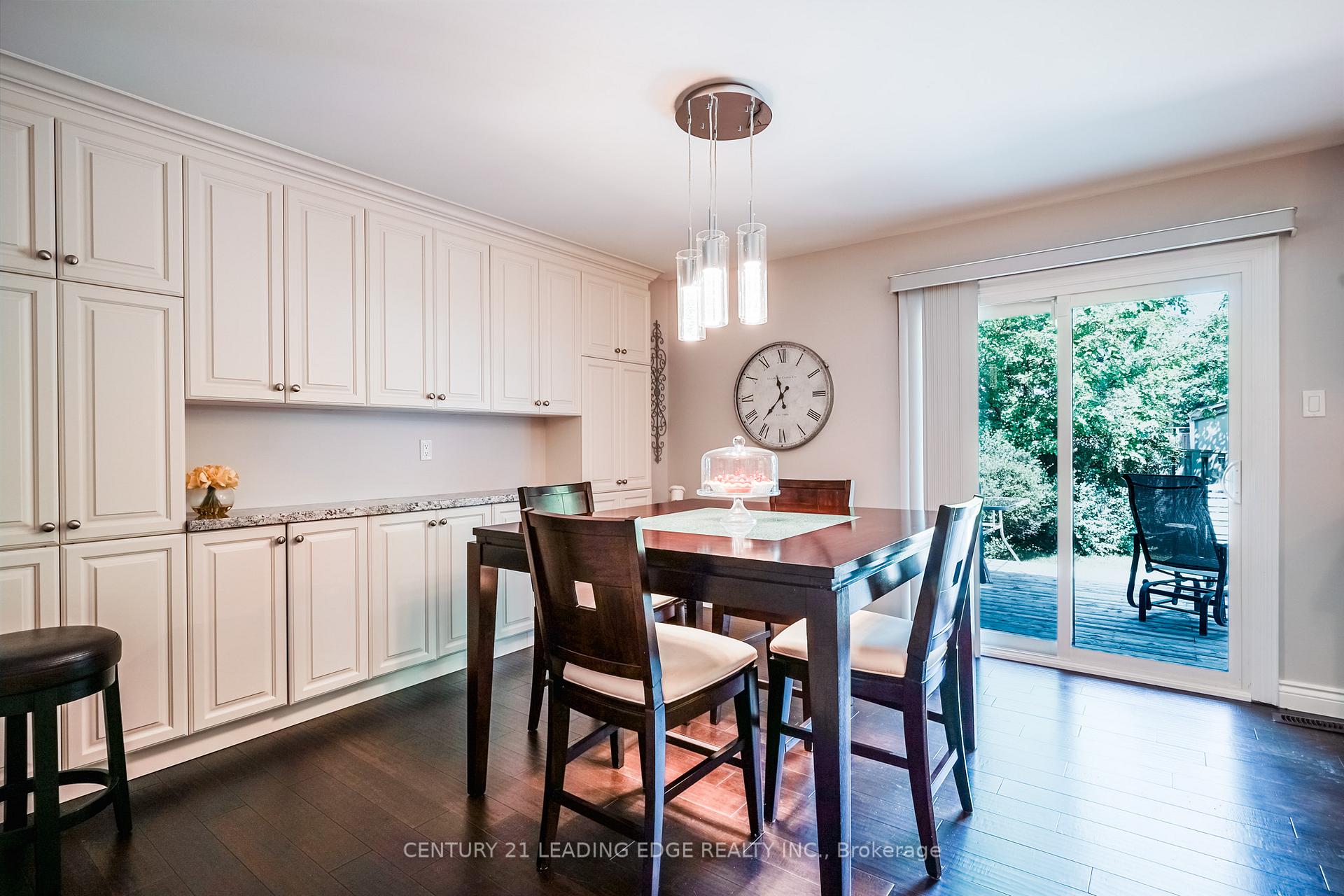Photo 24 of 48 Emeline Crescent, Markham, Markham Village — HOMEH