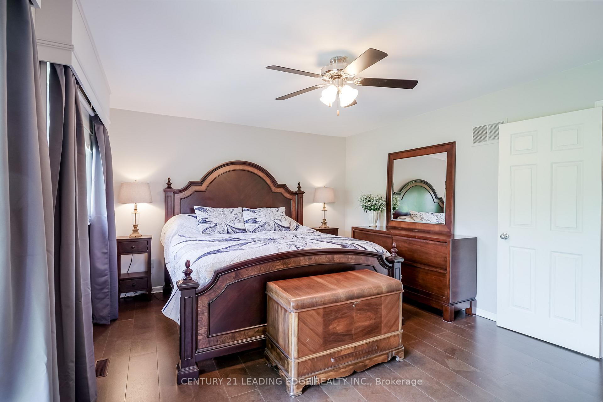 Photo 26 of 48 Emeline Crescent, Markham, Markham Village — HOMEH