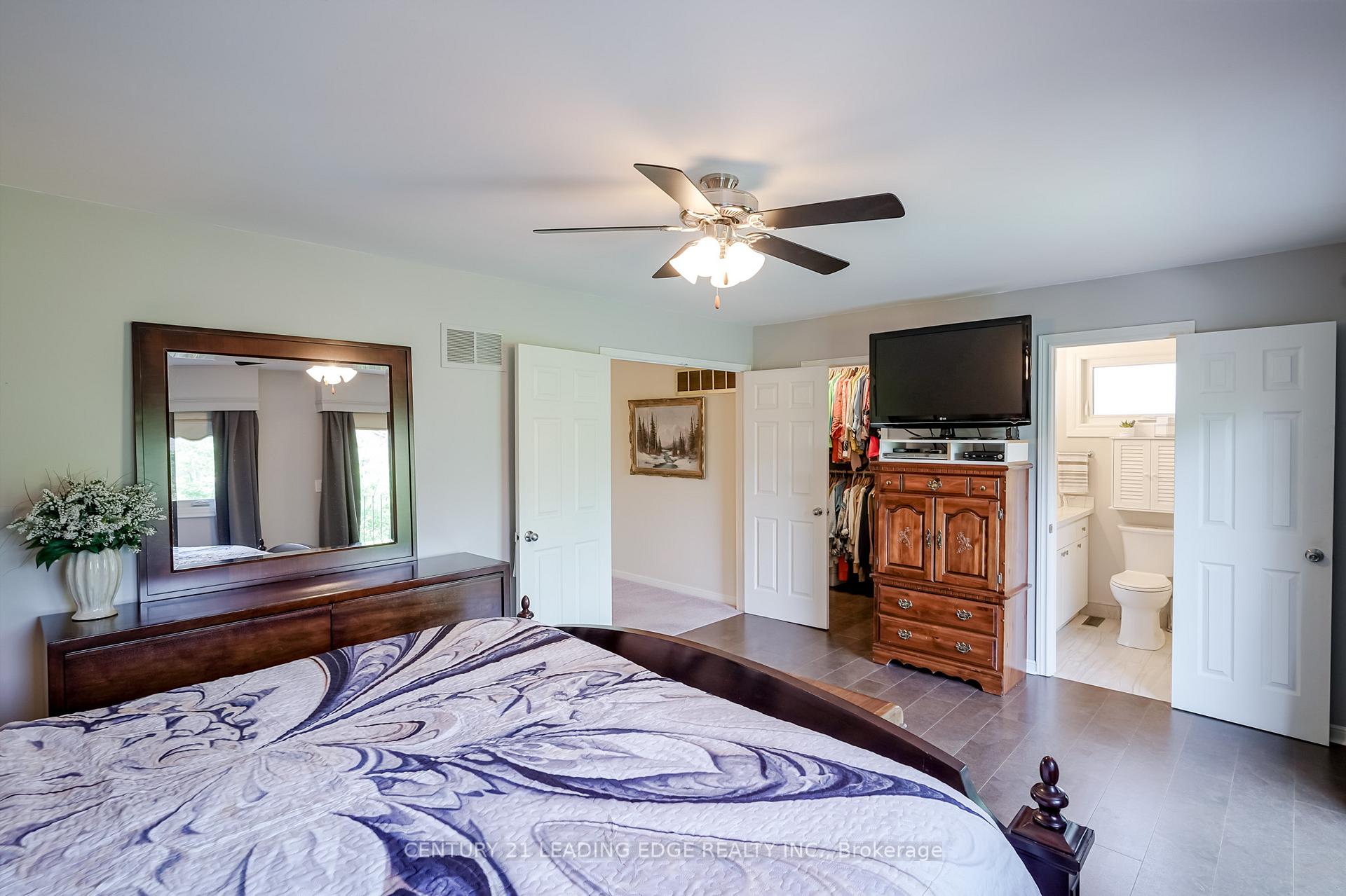 Photo 27 of 48 Emeline Crescent, Markham, Markham Village — HOMEH