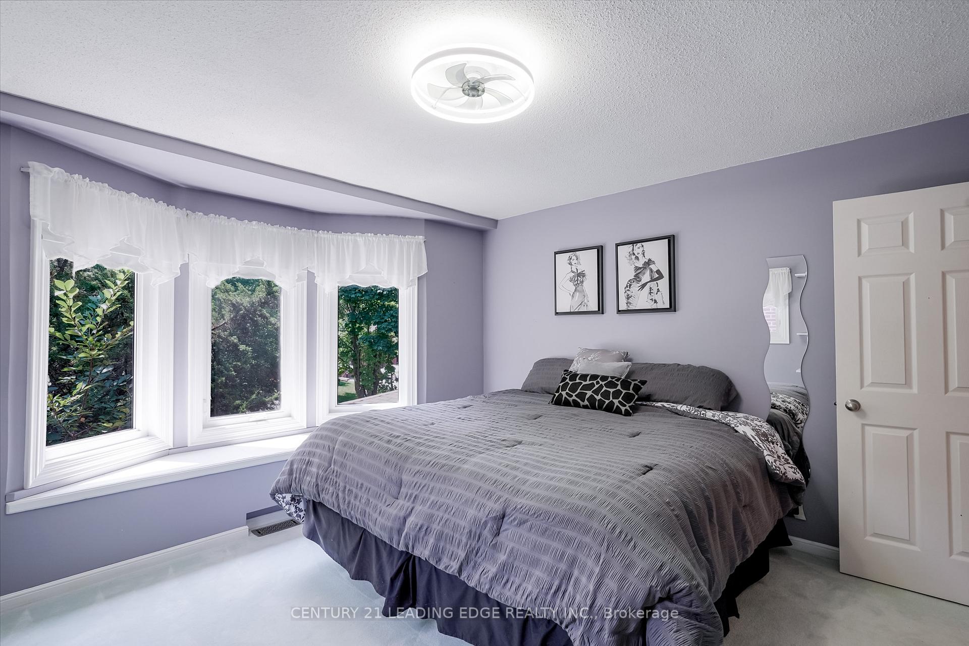 Photo 36 of 48 Emeline Crescent, Markham, Markham Village — HOMEH