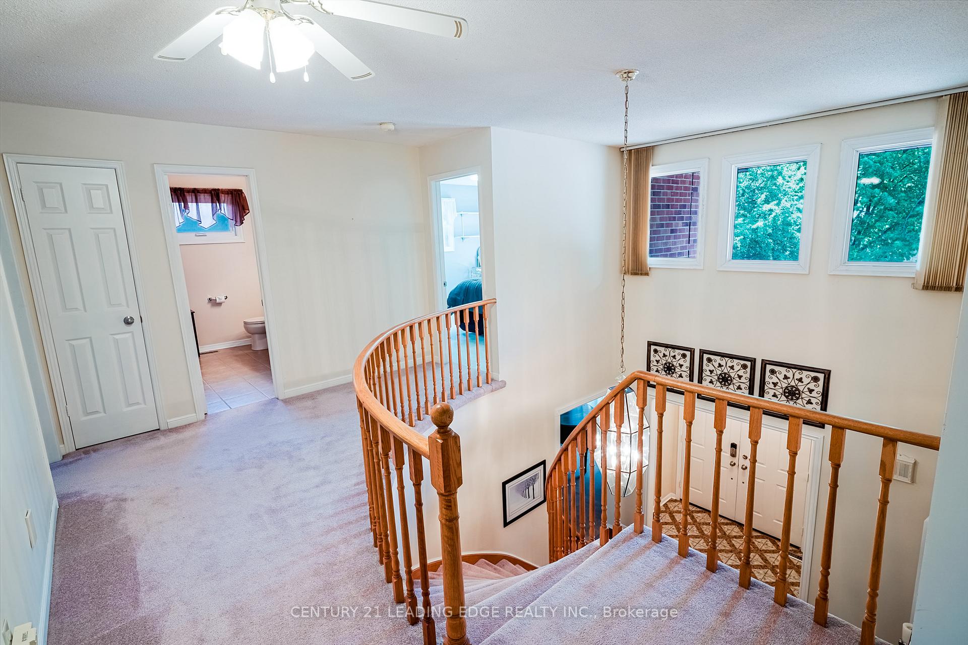 Photo 38 of 48 Emeline Crescent, Markham, Markham Village — HOMEH