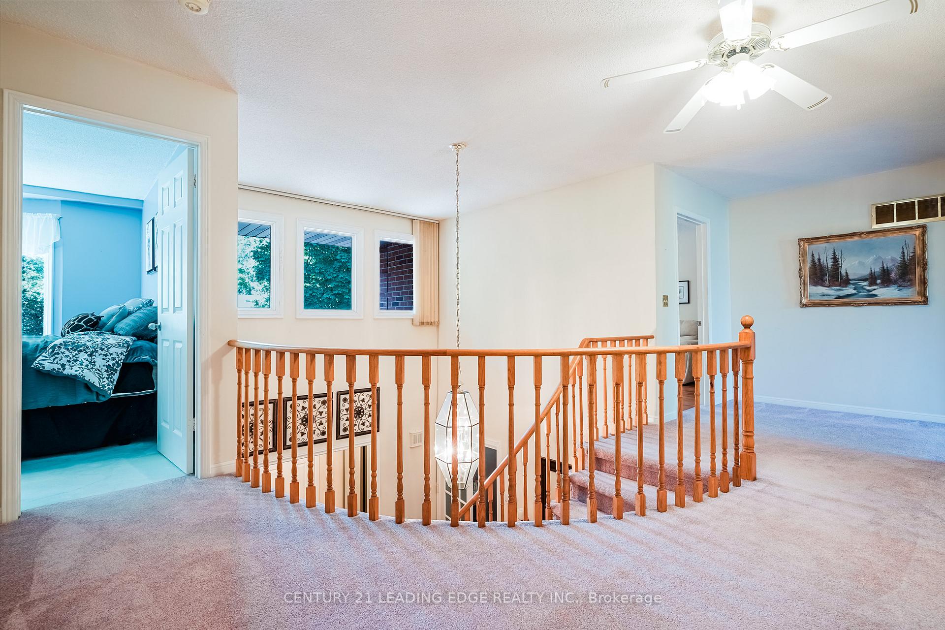 Photo 40 of 48 Emeline Crescent, Markham, Markham Village — HOMEH
