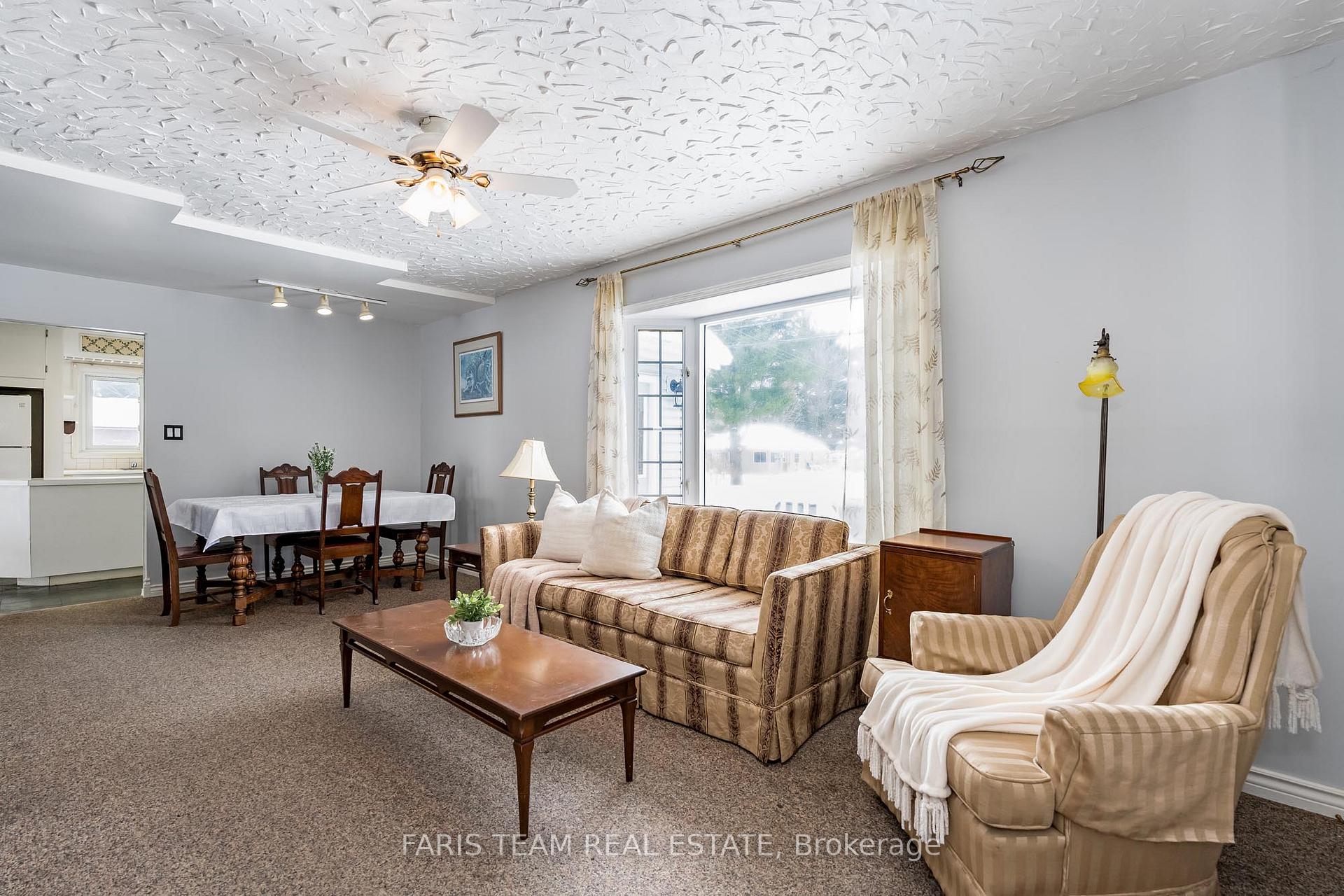 Photo 5 of 2063 Lilac Drive, Innisfil, Alcona — HOMEH