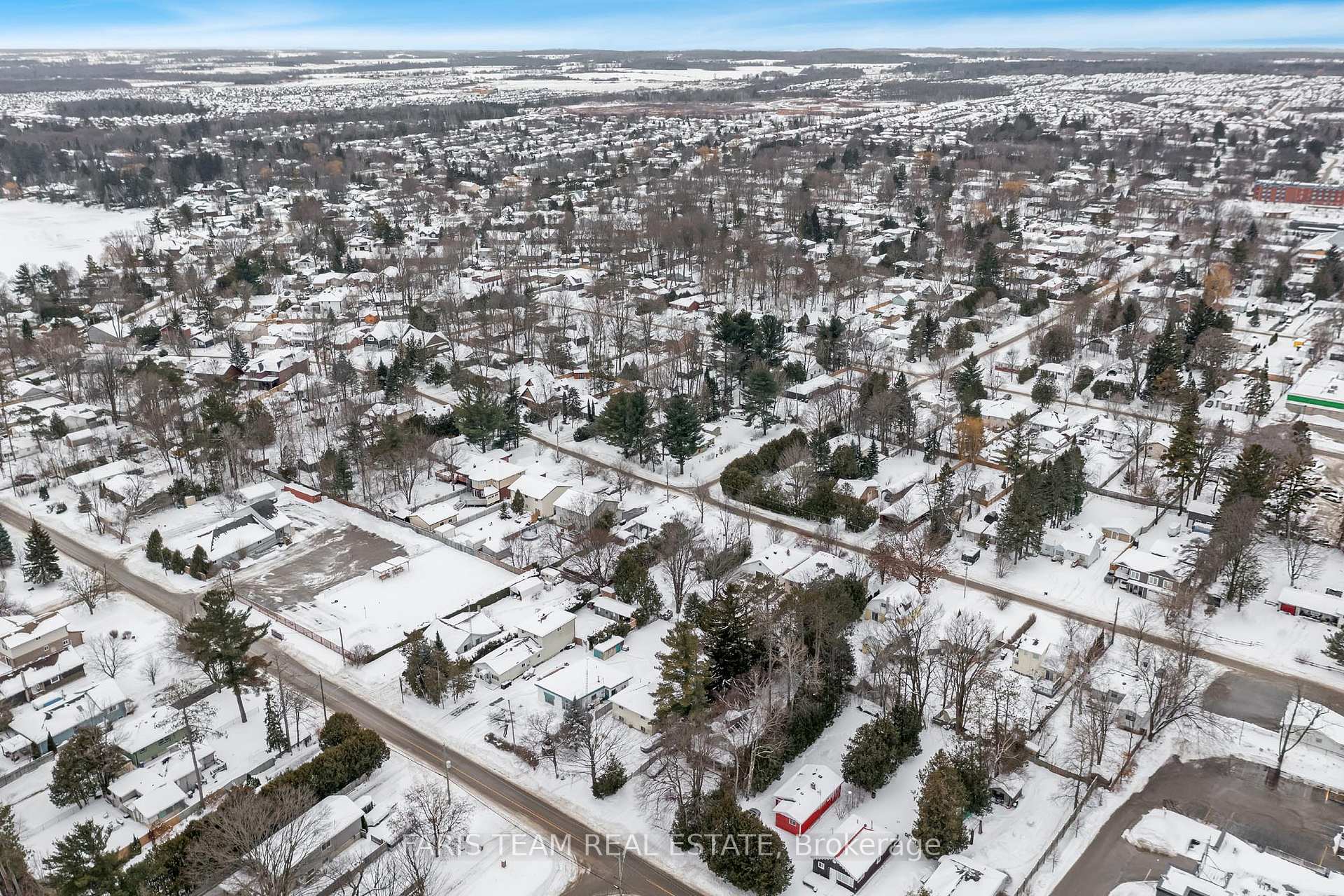 Photo 13 of 2063 Lilac Drive, Innisfil, Alcona — HOMEH