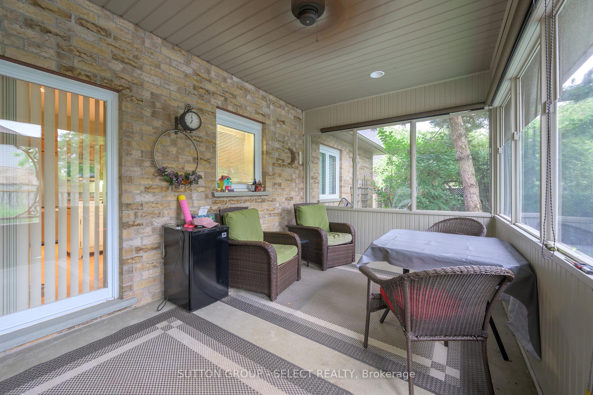 Photo 16 of 109 Willow Ridge, Middlesex Centre, Komoka — HOMEH
