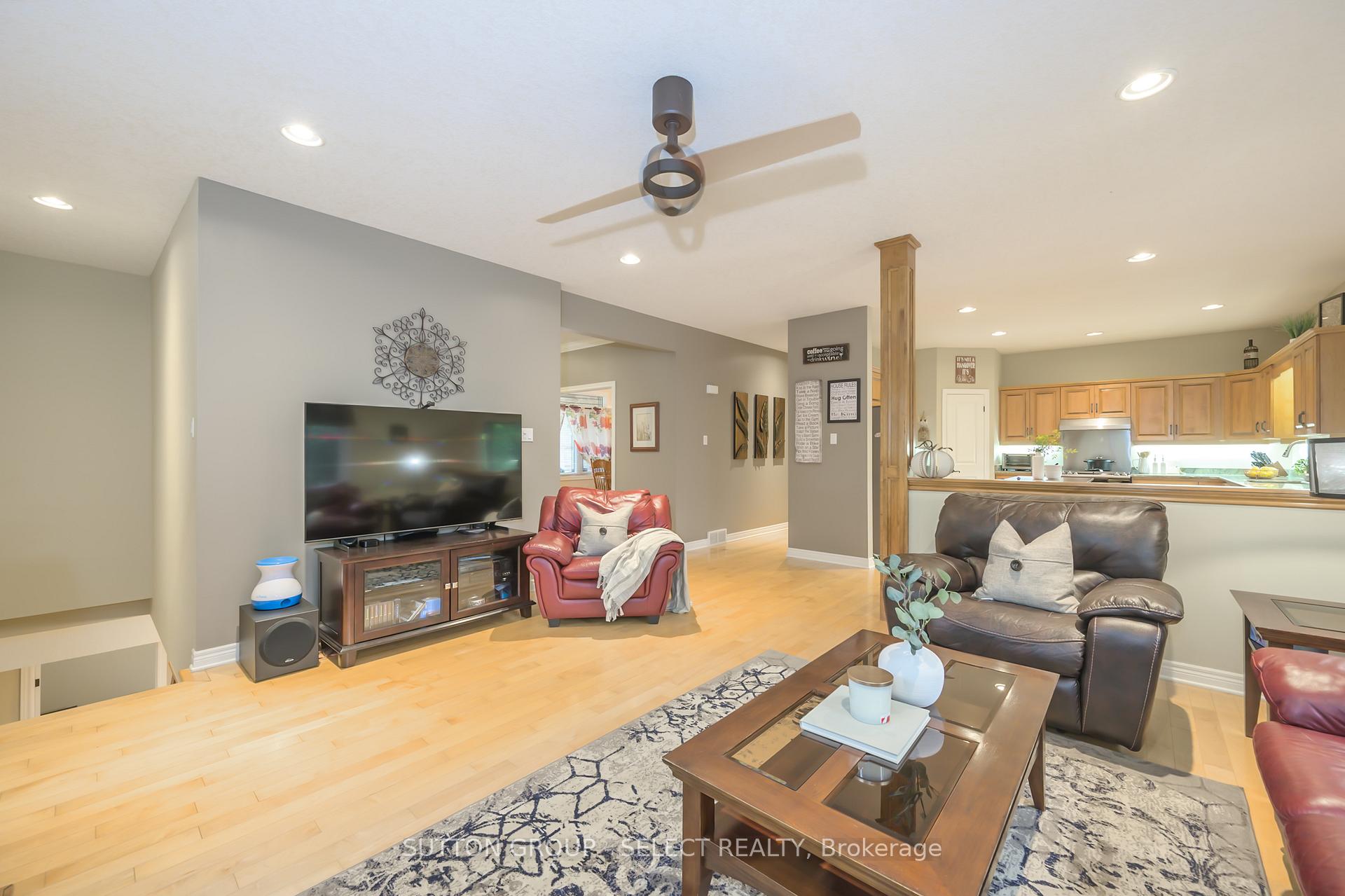 Photo 20 of 109 Willow Ridge, Middlesex Centre, Komoka — HOMEH