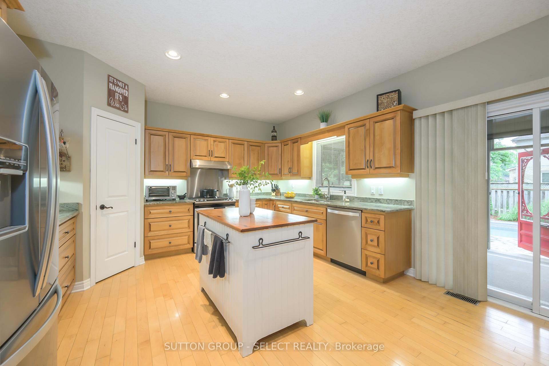 Photo 21 of 109 Willow Ridge, Middlesex Centre, Komoka — HOMEH