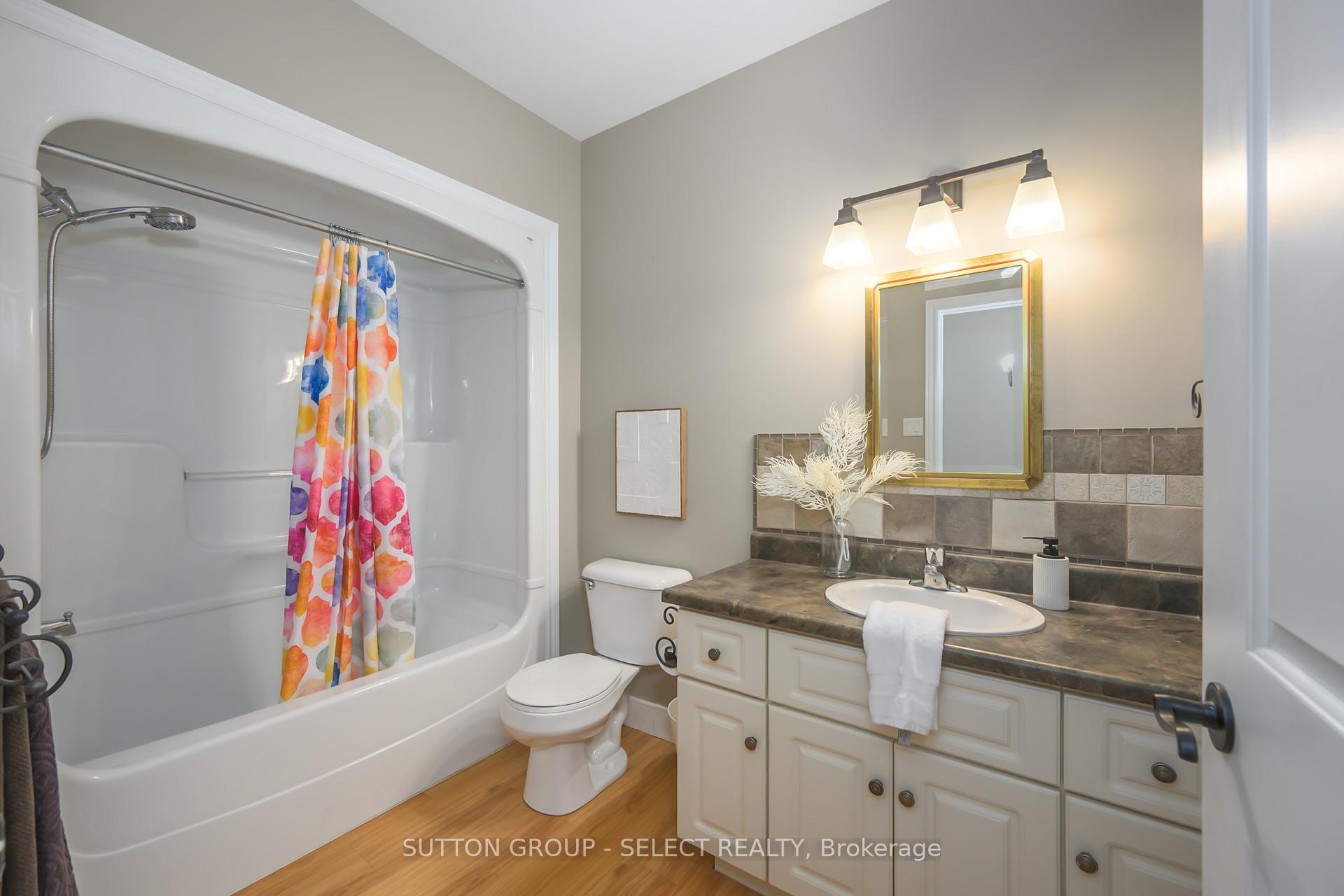 Photo 39 of 109 Willow Ridge, Middlesex Centre, Komoka — HOMEH