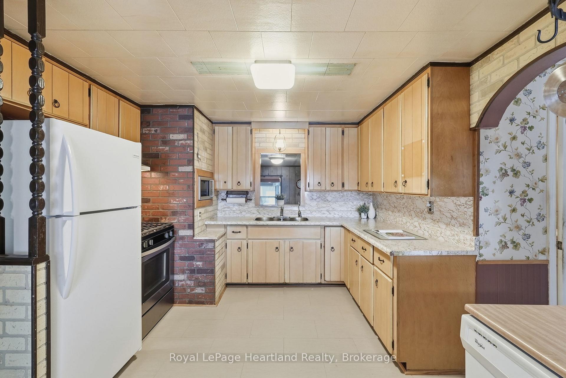Photo 9 of 15 Wilson Street, Minto — HOMEH