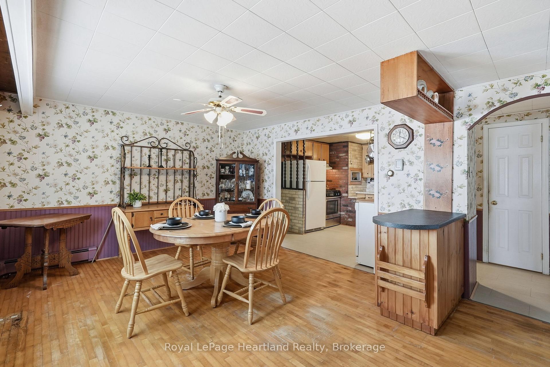 Photo 14 of 15 Wilson Street, Minto — HOMEH