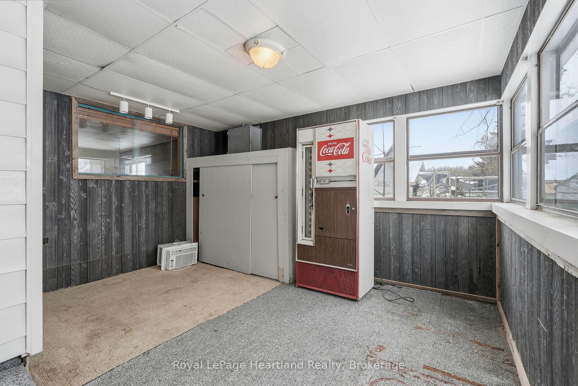 Photo 25 of 15 Wilson Street, Minto — HOMEH